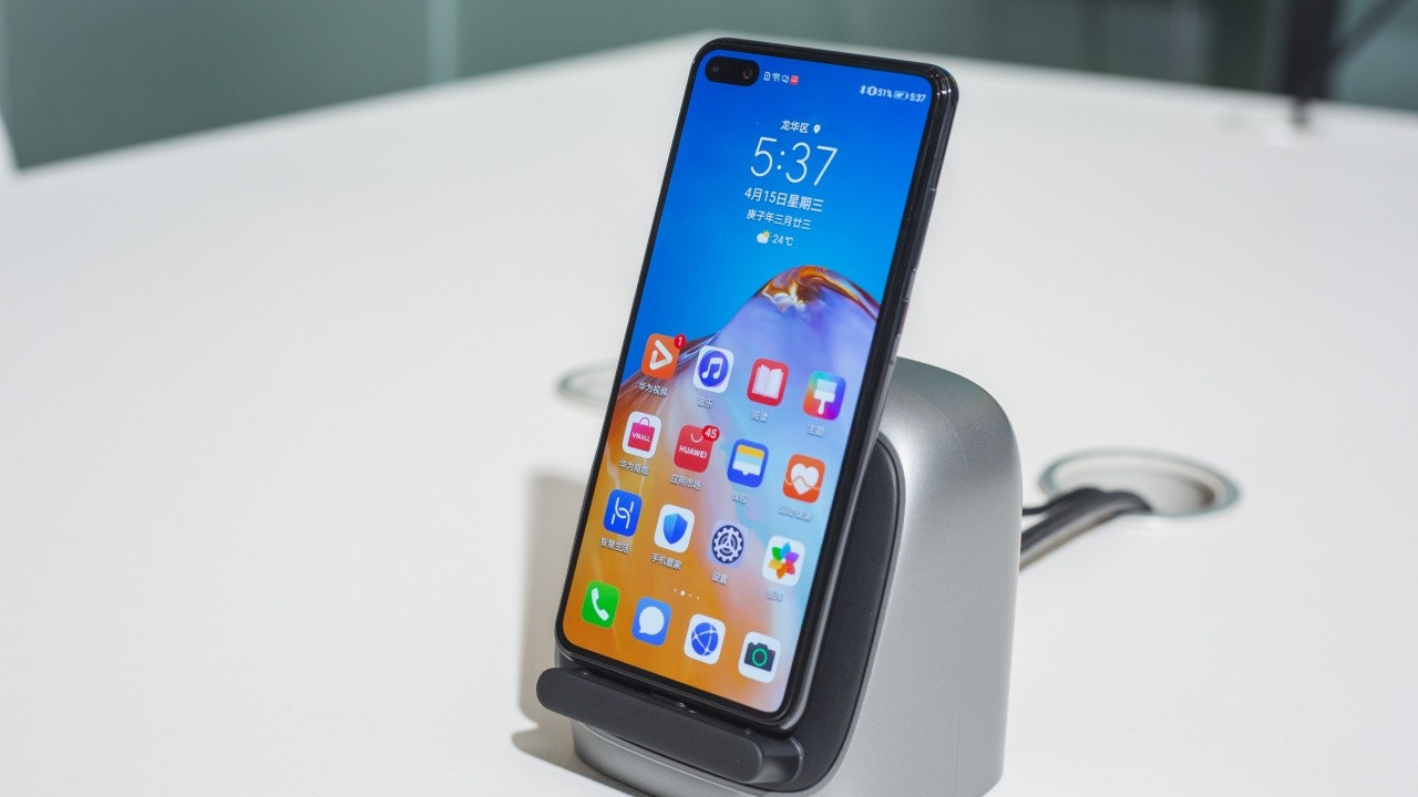 华为彻底爆发，麒麟9905G+3800mAh，同价位基本无敌