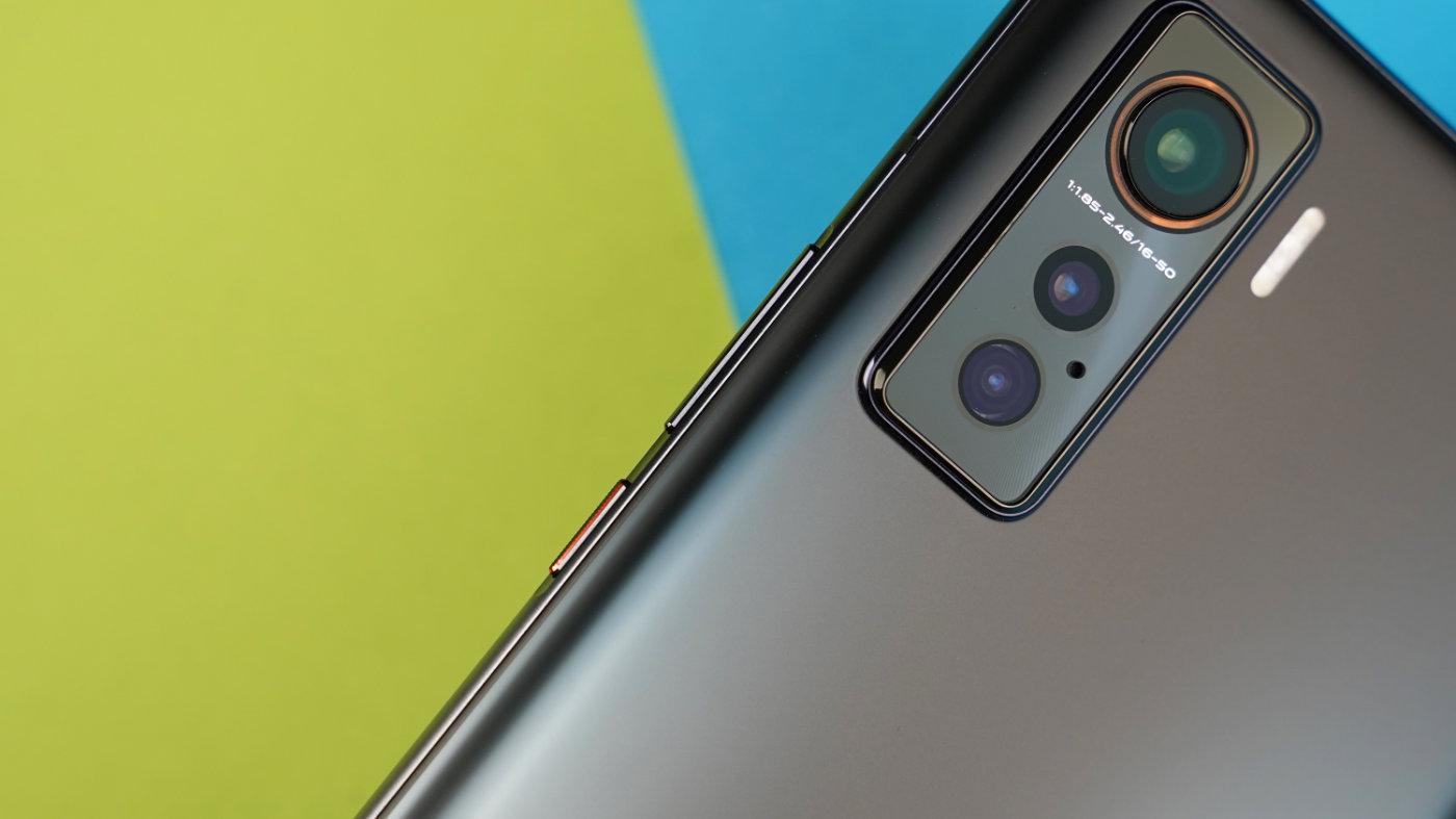 iQOO 5体验：堆料的电竞性能猛兽，但野心远不止此