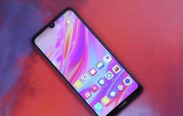 华为手机低配高价？全系列手机好评率超过95%