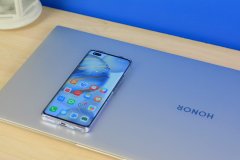 荣耀笔记本生产力测试，一碰传，还能把手机电脑合二为一