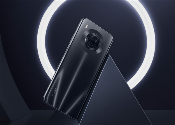 什么情况？华为、iQOO、中兴新机都在今天首售