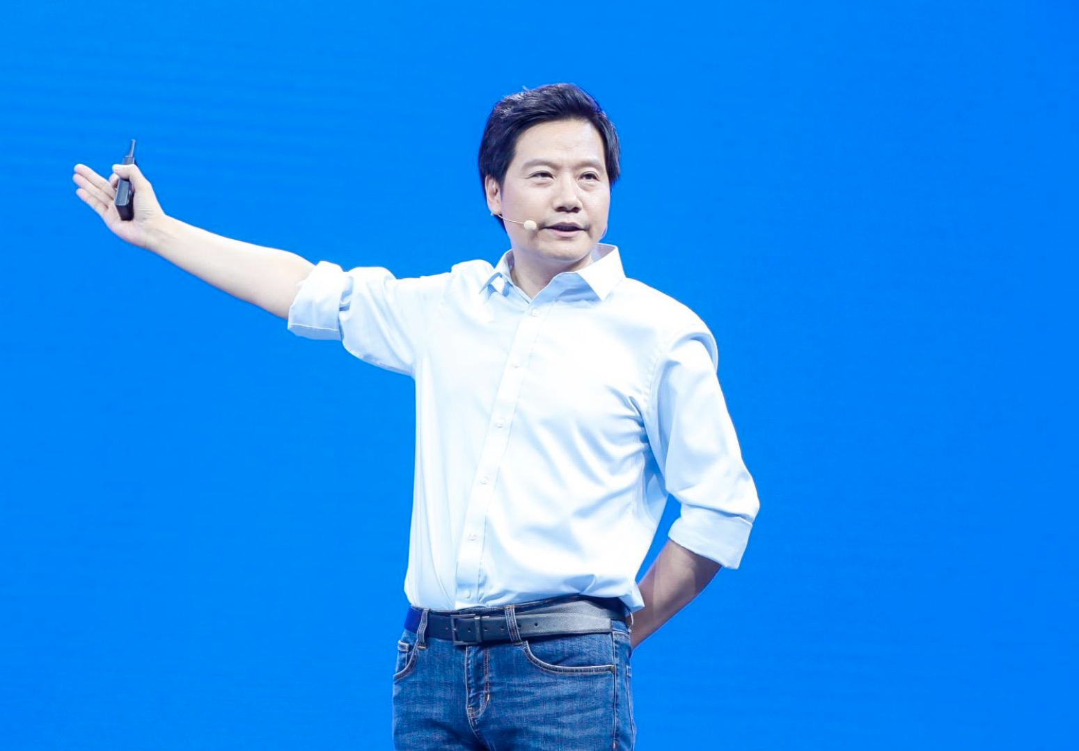 华为时代落幕，小米苹果疯狂抢占市场，最畅销机型没有华为