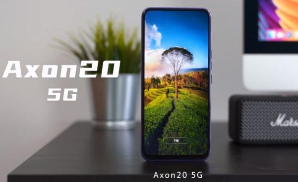 中兴的翻身之作，好评率99%！屏下镜头加持，堪称最美安卓手机