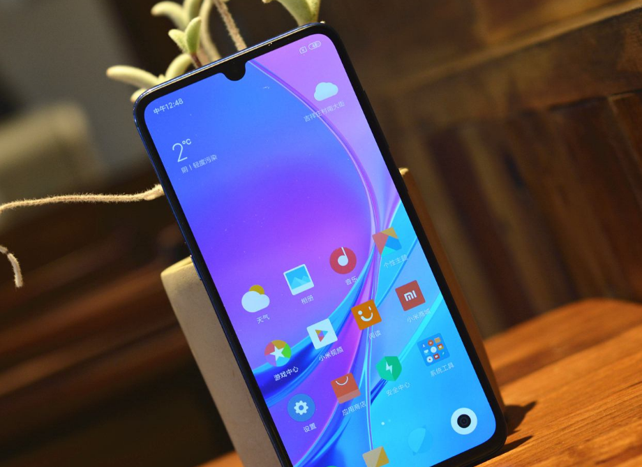 华为系统更多的感受就是不够流畅吧，没有苹果的那种立体感