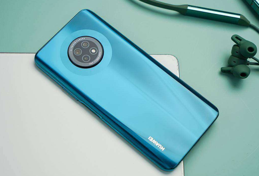 不推荐买华为发布畅享20系列，亮点没有，不足很多