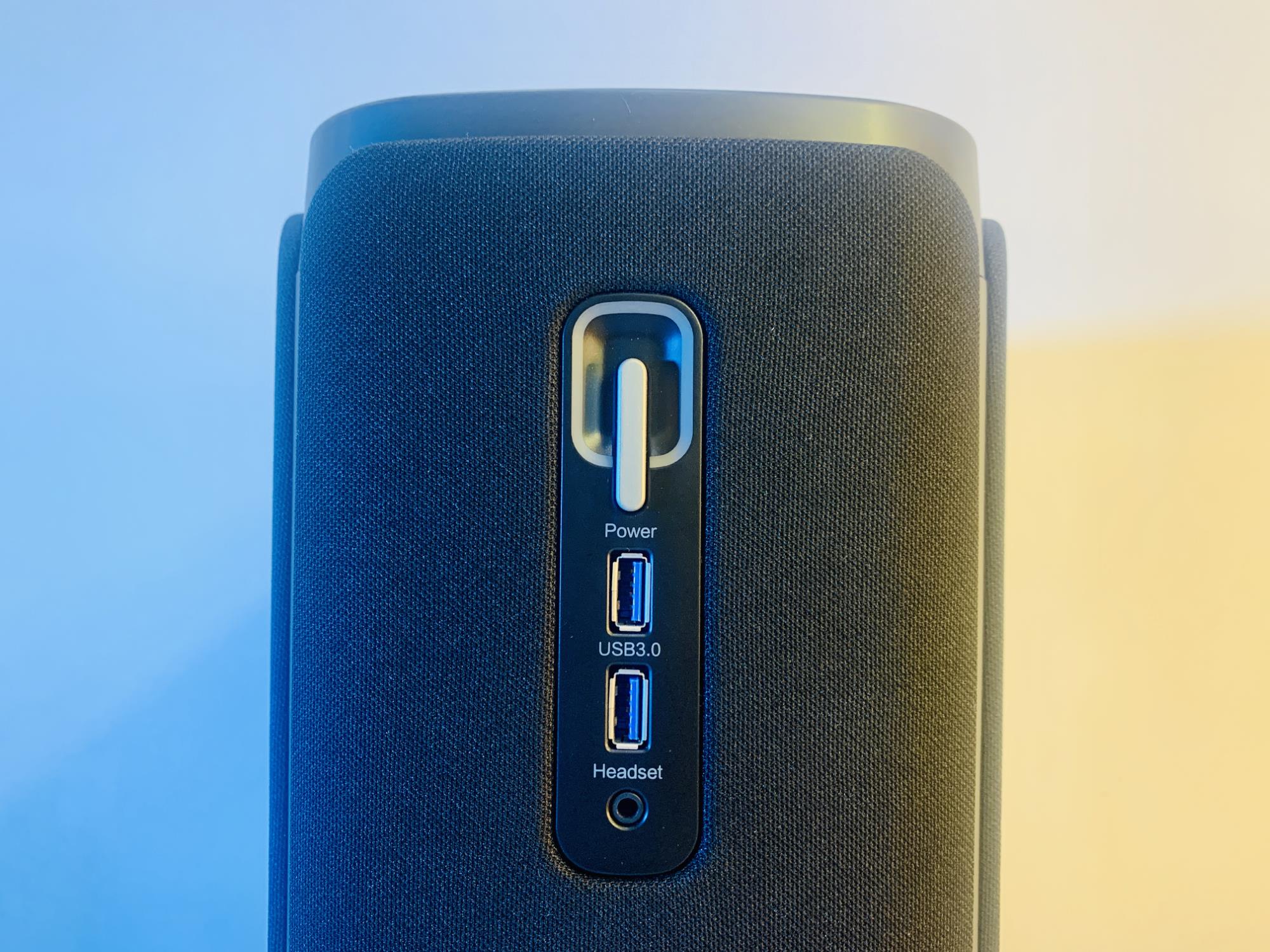 专为设计师定制的电脑，RTX STUDIO认证主机，豪华性能为创意加速