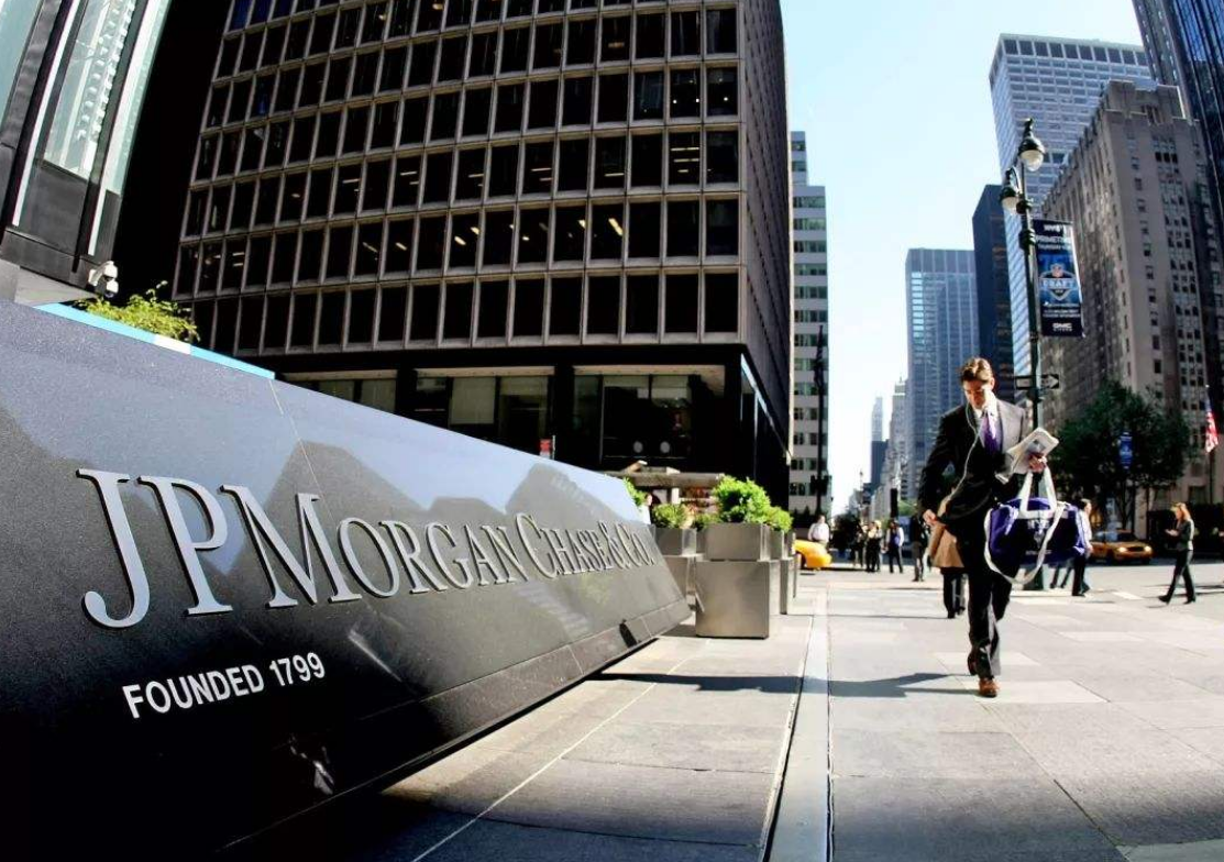 “反扑”号角已吹响，美企转移2000亿资产，德国或成大赢家