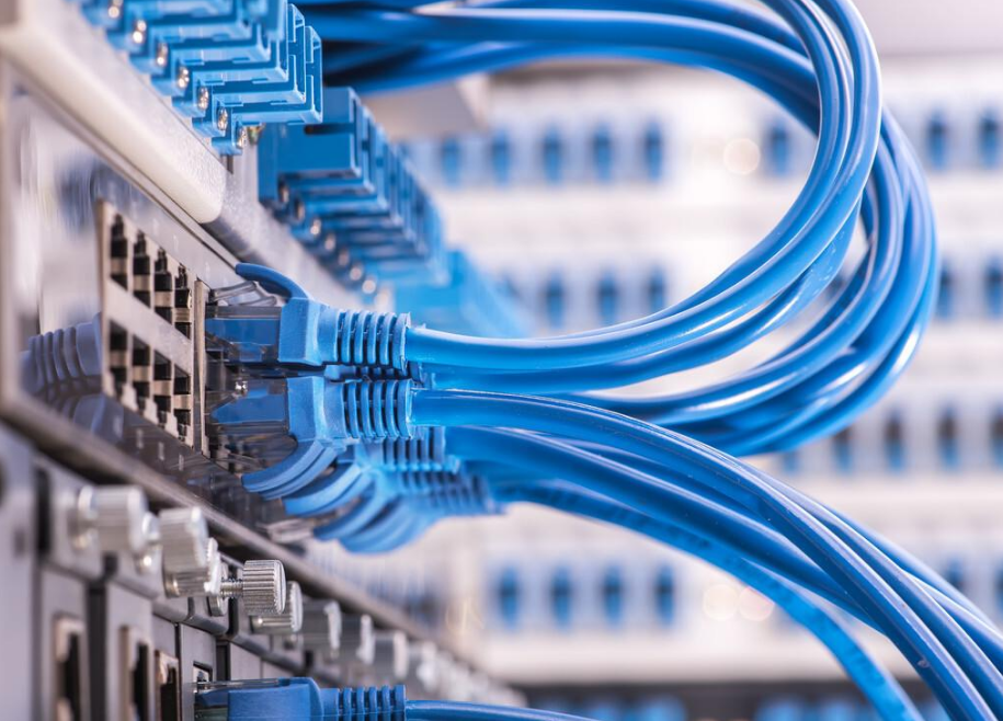 中国移动摘除“抠门”标签？10年不换号老用户，3大特权随便用