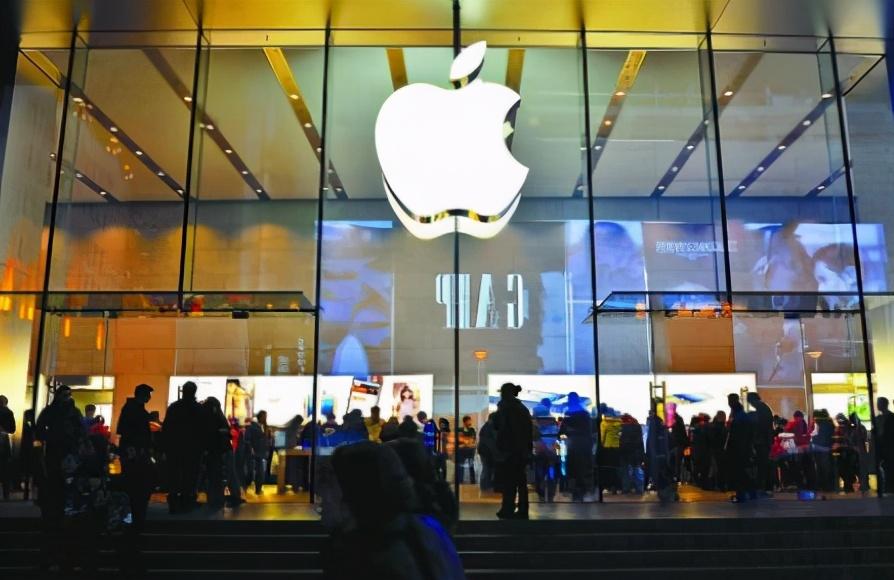 苹果开始“离开中国”?将8个代工厂搬到印度,只是为了赚钱吗?