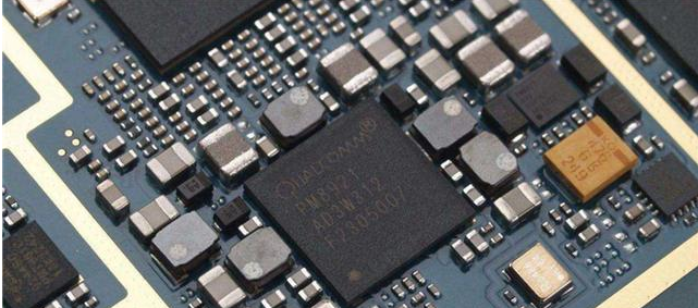 反击来了！中国成立首个芯片大学，华为在法国成立第六家研究所