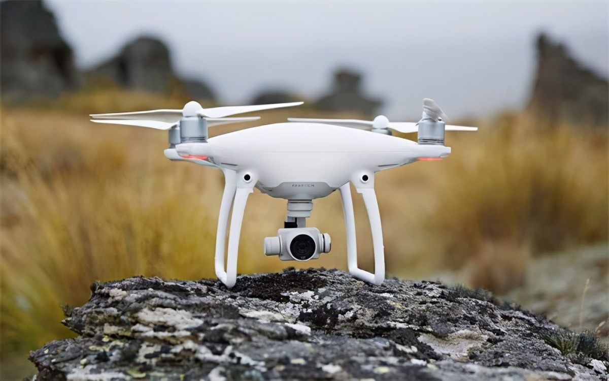 80后小伙创业，缔造1000亿的科技巨头，垄断全球70％市场