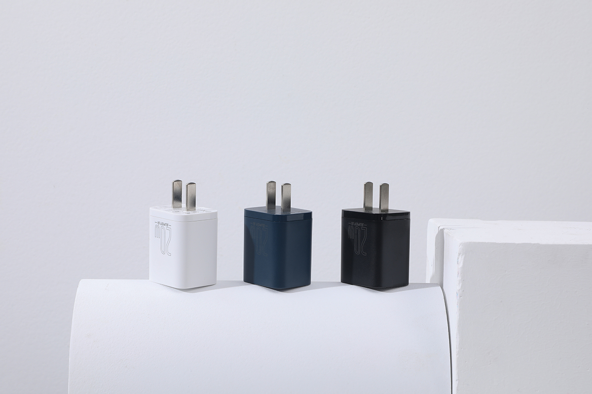 专为iPhone 12打造，倍思发布苹果20W超级硅充电器