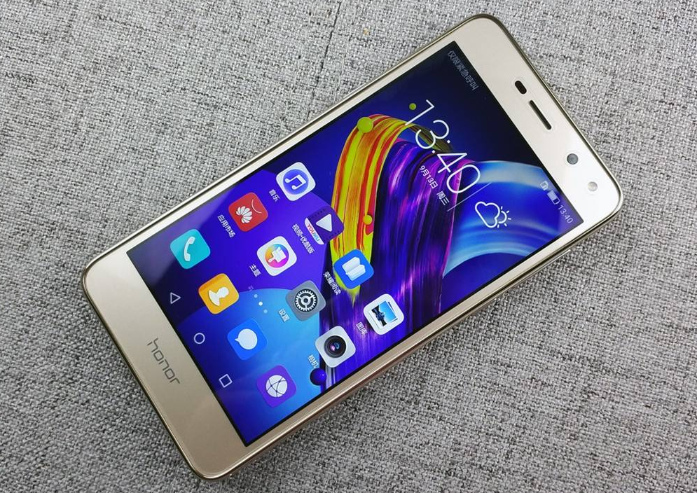 华为坚持研发，每年研发上的投入不是吹牛，而是真金实银