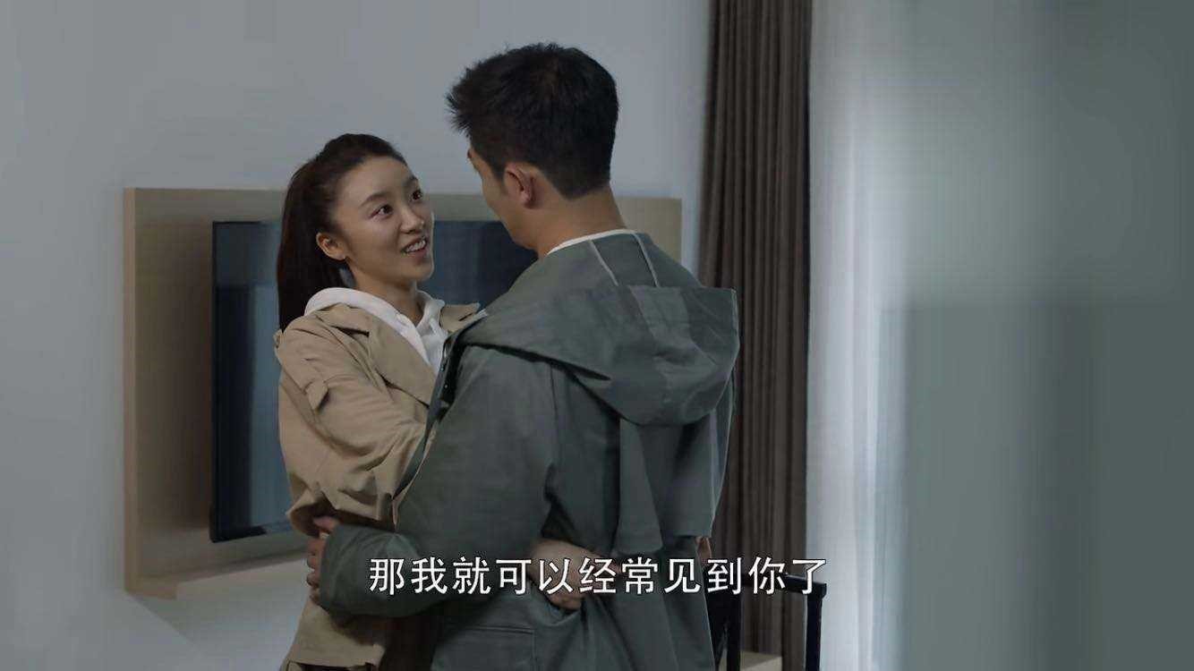 王岳伦深夜“壁咚”白衣女子，现实版的“许幻山”值得原谅吗？