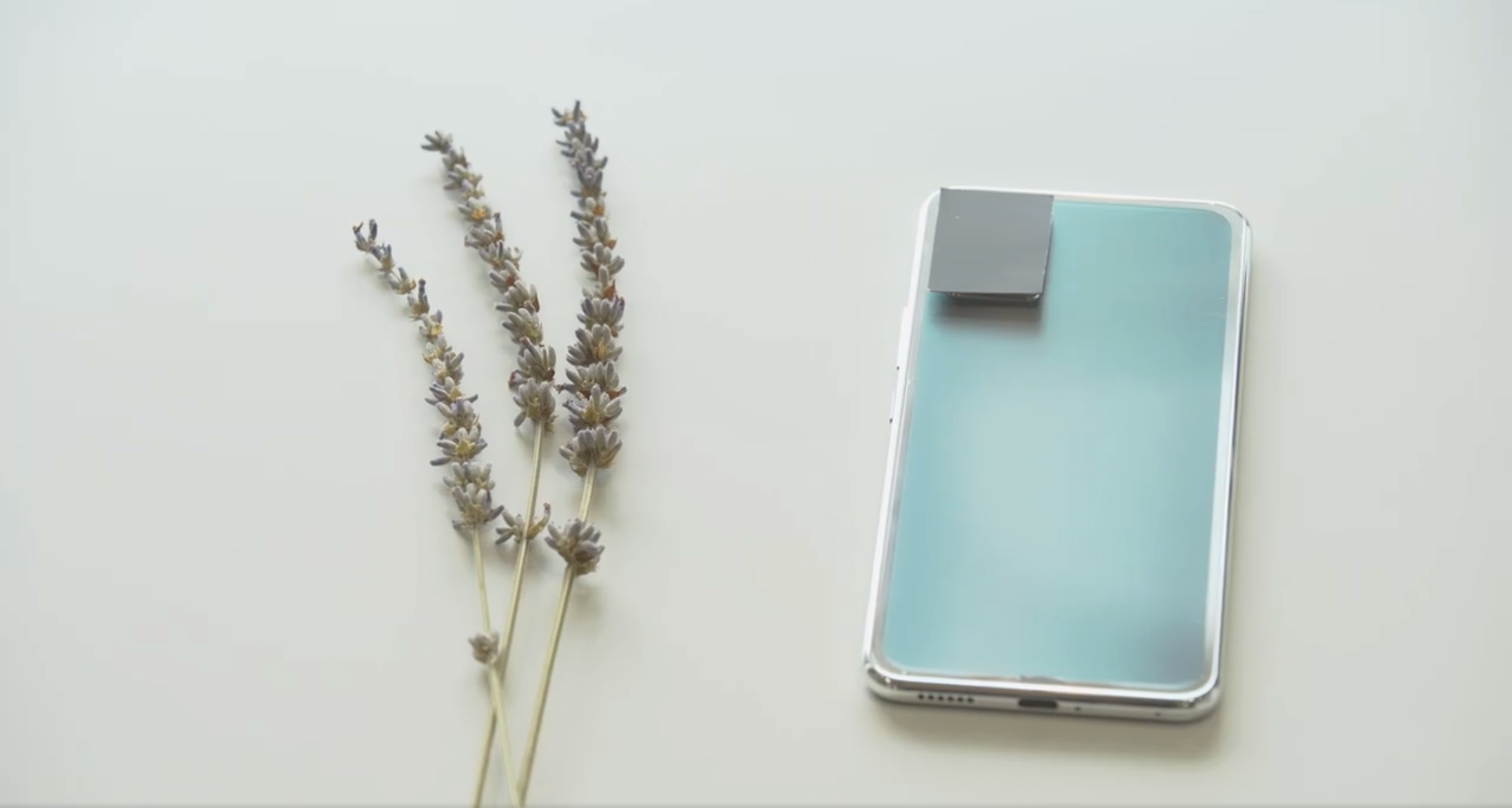 vivo最新“黑科技”曝光，让用户自定义机身配色