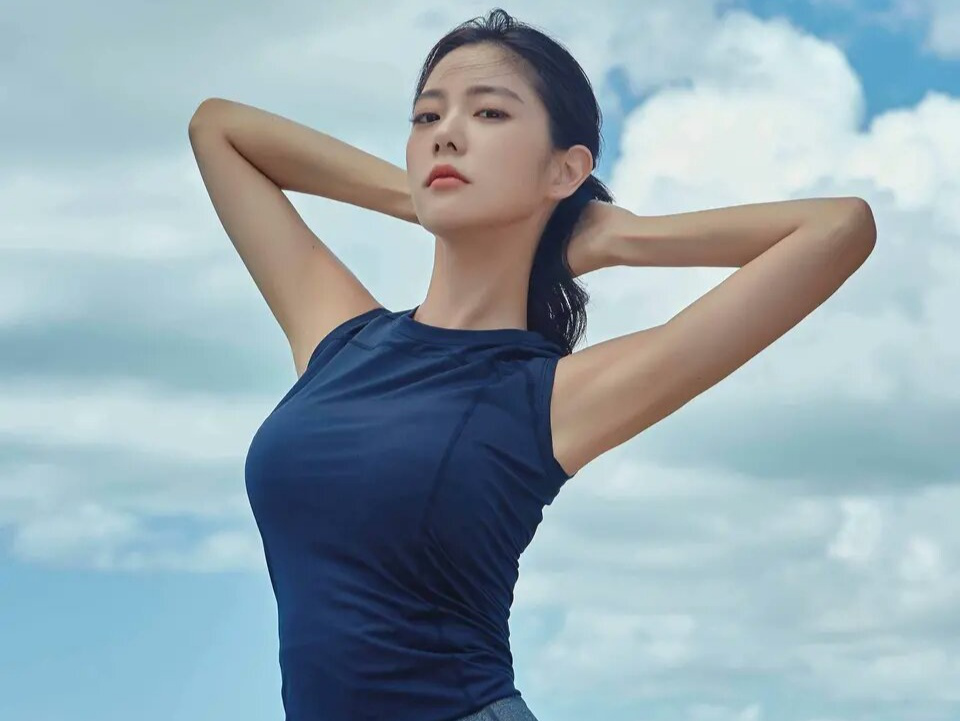 她被誉为“第二最美女星”，因太美无人敢追，如今活成这样？