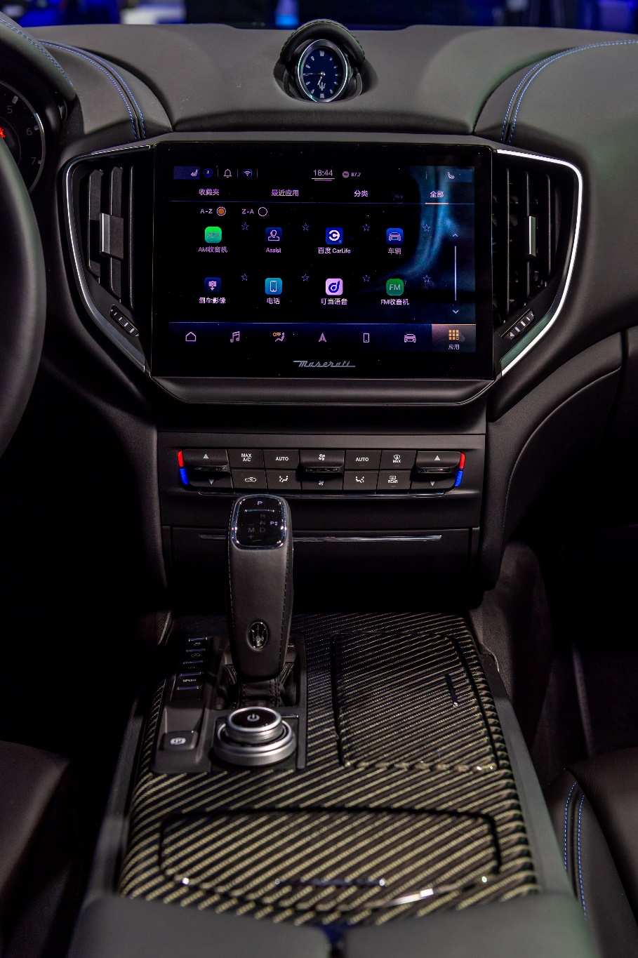 玛莎拉蒂全新家族车型上市，均搭载腾讯生态车联网TAI