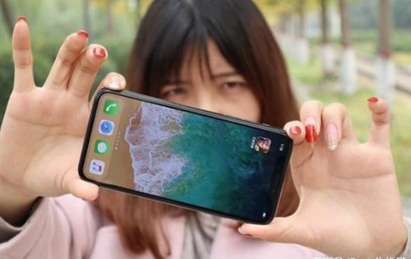 从8316降到2179，iPhoneX跌至“红米价”，等等党：幸福来得太快