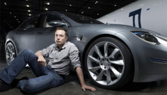 特斯拉财报在即：事故频发、自动驾驶系统遭调查，业绩能否打消质疑？