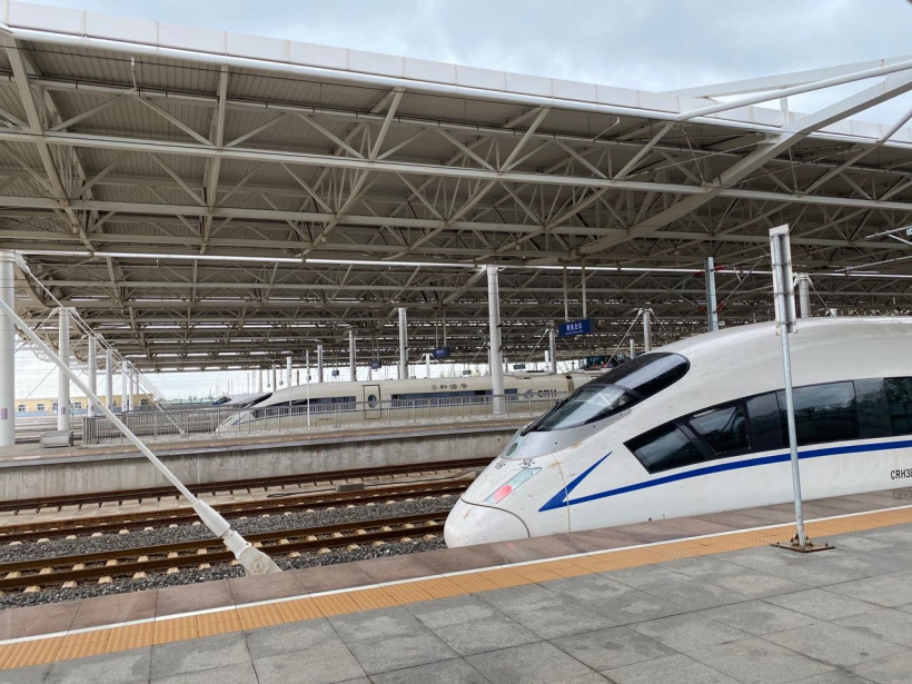 京广高铁晚点未如期乘车可全额退票,今日全国预计发送旅客 1830 万人次