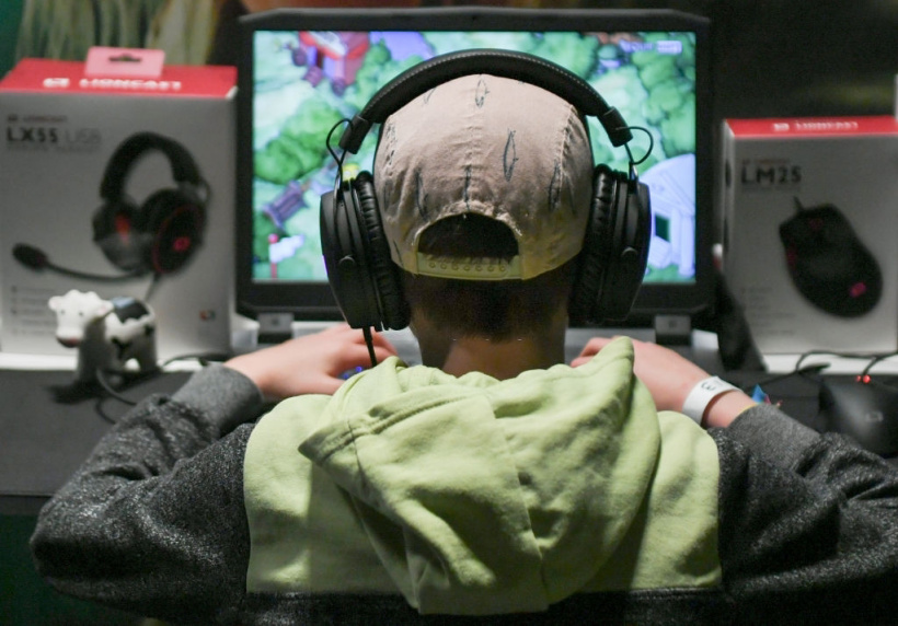 Best Sennheiser Headsets For Gaming | Sportshubnet