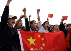 13年前国人喊出中国雄起