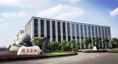 科大讯飞回应“奋斗厂”：一边带孩子一边加班