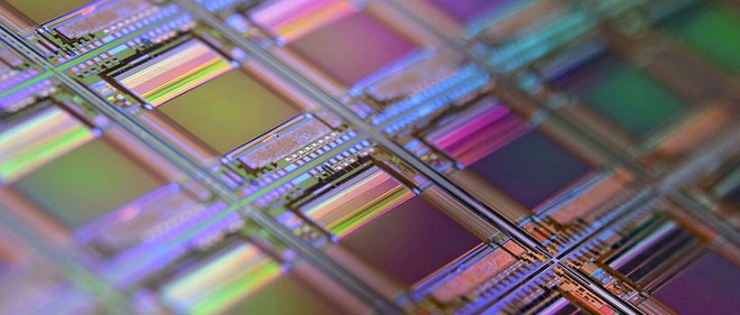 台积电错失大客户?曝高通下代 4nm 旗舰芯,三星造 台积电错失大客户?高通下代4nm旗舰芯,三星造!