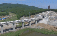 动车组在我国“最东”牡佳高铁跑出最高时速 275 公里!