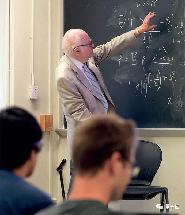 88 岁物理学泰斗温伯格去世,霍金《时间简史》受他启发