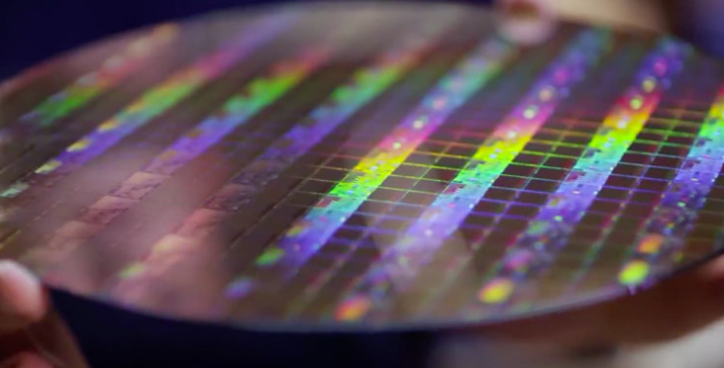 英特尔:提升制程工艺的最好办法,就是改名字