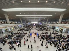 12306 延长售票改签服务时间延长至 20 小时!