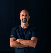 FF 任命 Matt Tall 为生产制造副总裁，刘玉超担任中国供应链高级副总裁!