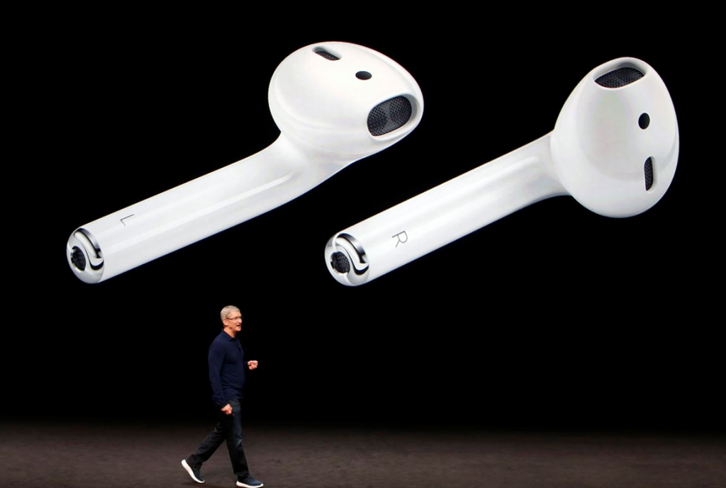 库克十年:AirPods、iPad 等苹果硬件产品的改变,代表了“下一个十年”