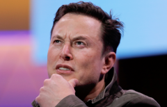 马斯克持有的 SpaceX 股票数已降低至 43.61%