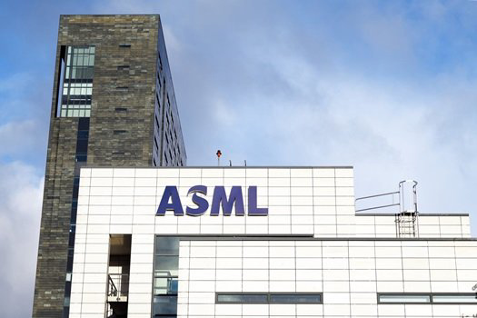 ASML 2021 第三季度净销售额 52 亿欧元,净利润 17 亿欧元