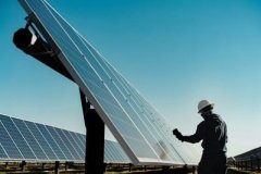 苹果承诺增加清洁能源供应商