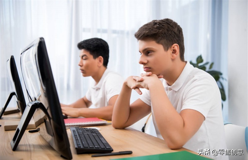 pr添加字幕教程（讲解pr批量添加字幕）