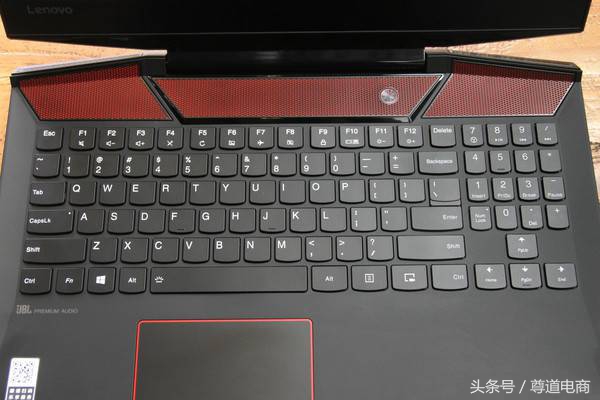 联想y720笔记本配置（详解联想拯救者r720详细参数）