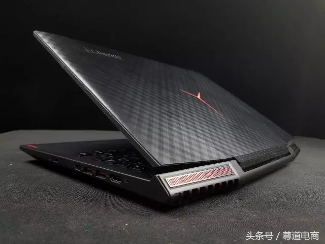 联想y720笔记本配置（详解联想拯救者r720详细参数）