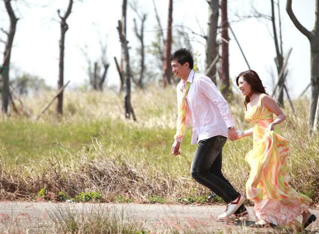 关于童年的句子唯美（关于童年的现代诗）