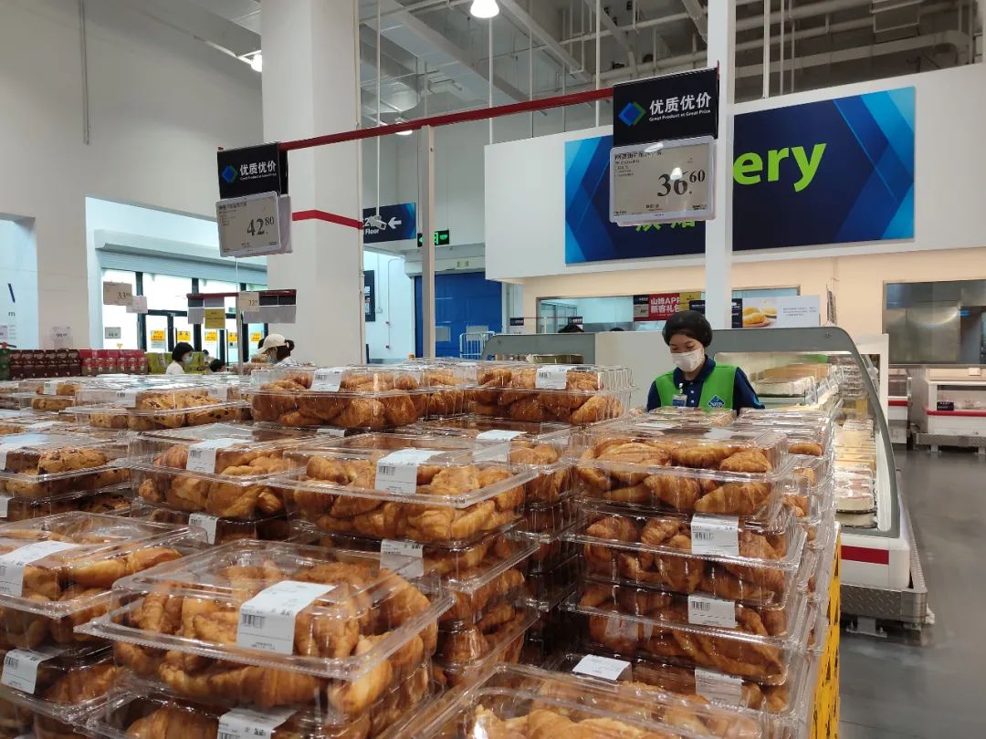 用假冒卡、找代购、买分装，山姆超市“逼疯”年轻人