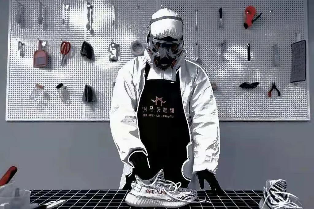 开一家干洗店赚钱吗多少钱（洗涤行业的利润）