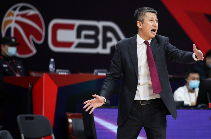 曝广州男篮向联盟上诉遭驳回 郭士强维持5场停赛处罚