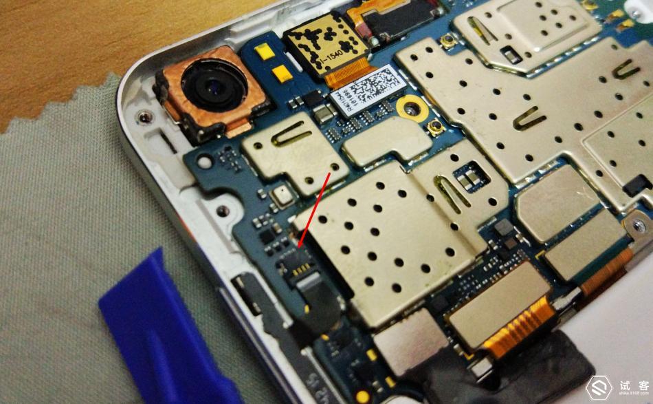 小米note3拆机教程(强制解除小米设备锁定)