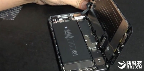 苹果7p拆机教程（讲解iphone7内部零件详细）
