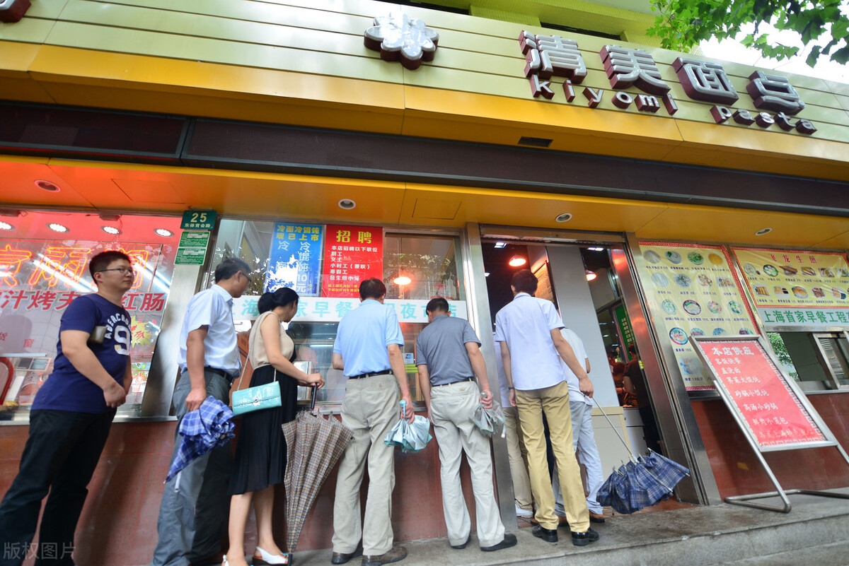 卖早饭每天赚钱吗（适合一个人卖的早餐摊）