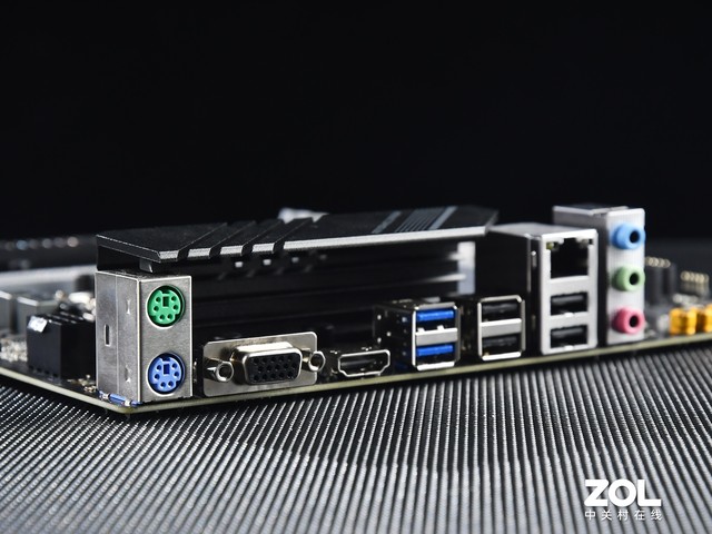 h55主板支持怎么内存（英特尔h55主板参数）