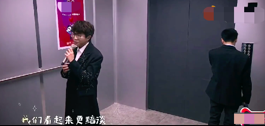 双11晚会看点：何炅主持状态好，张韶涵跑调遭吐槽，易烊千玺惊艳