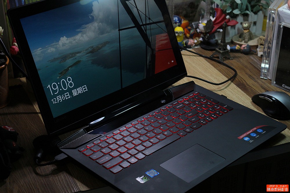 联想y700拆机图解（联想y7000p黑屏无法开机讲解）